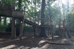015-klimrek-in-Adventure-bos-in-Groesbeek